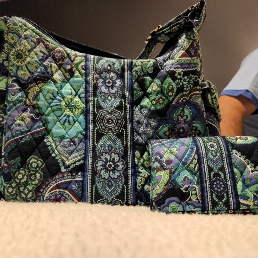 VERA BRADLEY BAG AND MATCHING WALLET